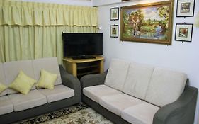Macallum Budget Muslim Homestay